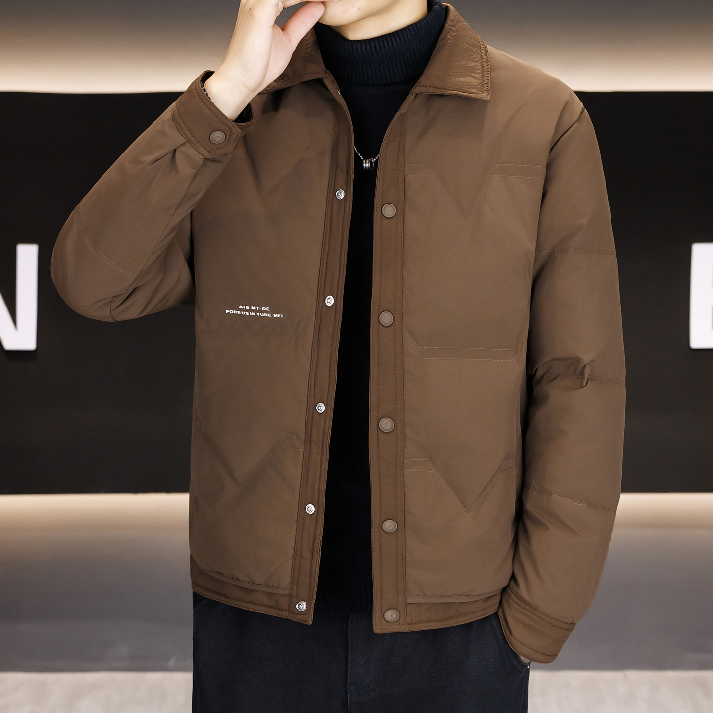 【新标50绒可】户外翻领羽绒服男1069-1P140,男装羽绒服,星座1411A 【新标50绒可】户外翻领羽绒服男1069-1P140,男装羽绒服,星座1411A