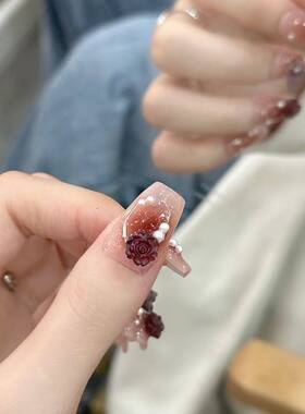 手工穿戴甲乌梅子腮红纯欲风美甲可拆卸指山茶花婚礼纯手工玫瑰