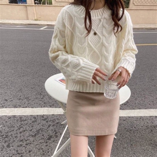 秋冬季新款加厚白色毛衣外套女套头高腰短款小个子打底针织衫上衣