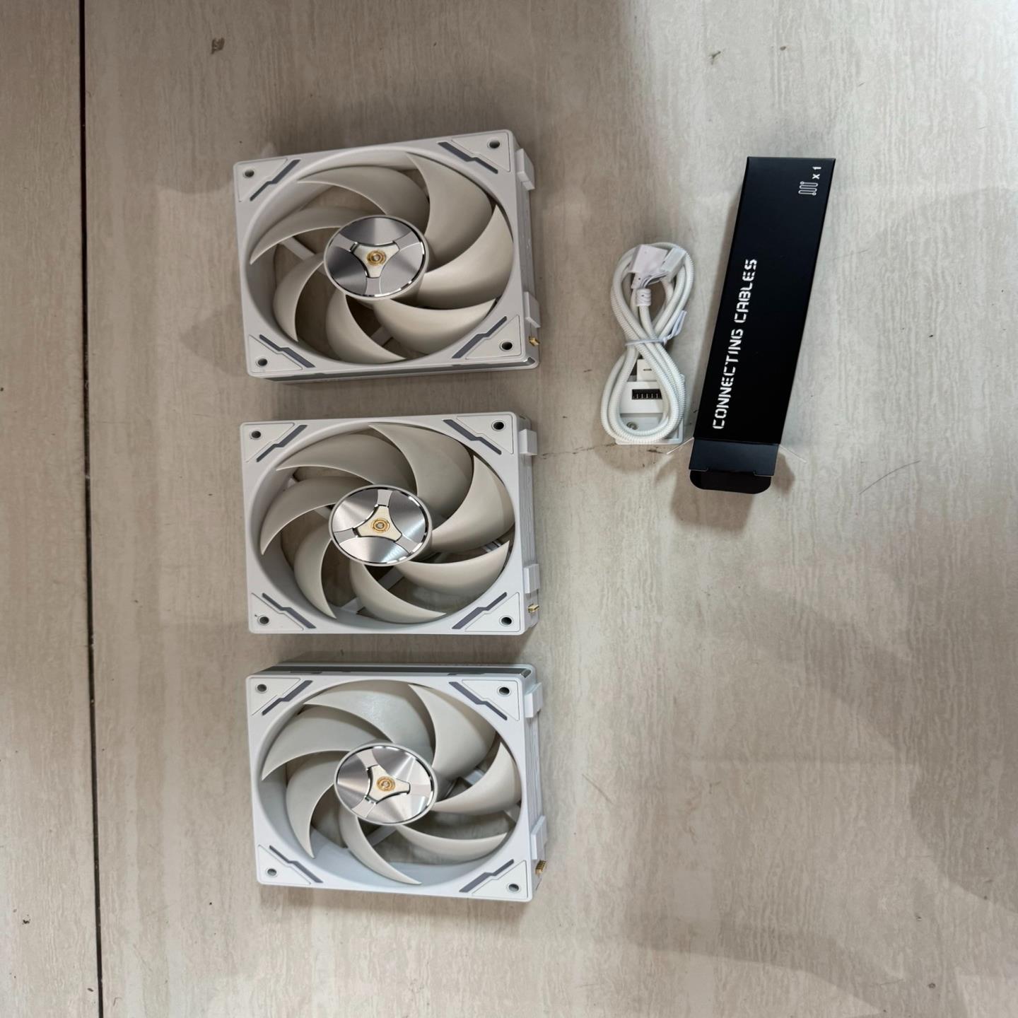 钛钽 FC700 PRO水冷风扇 3200转速高性能积木风扇【议价】