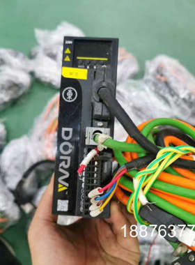 东菱400W伺服电机，驱动：DS2P-04AS，电机：DM1议价