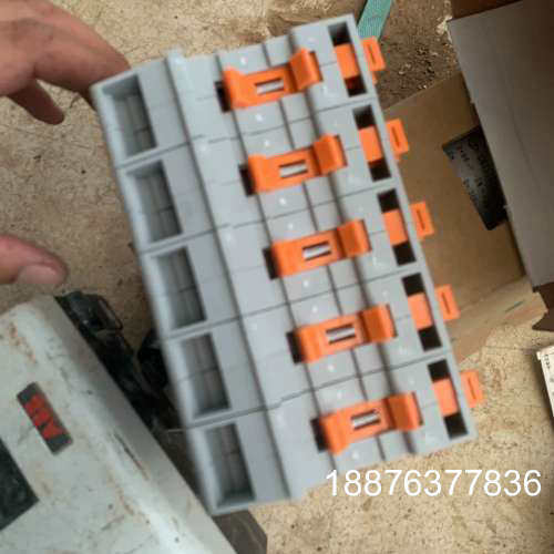 UTL尤提乐轨道式接线端子，JUT1-95 仓库备件，共有四议价