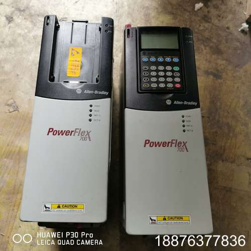 拆机AB变频器20B C8P7A0两只都带通讯模块议价