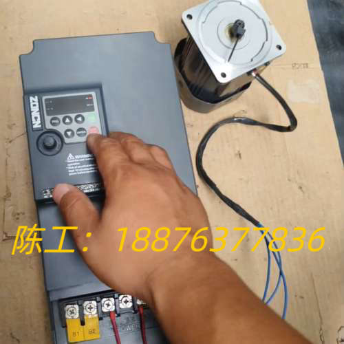 众辰变频器，型号 NZ200-22GY-4-24，原装拆机，议价