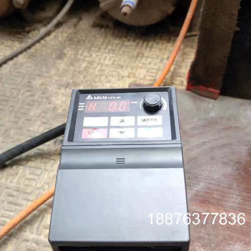 台达变频器ⅤFD007EL43A，0.75Kw，380V－4议价
