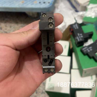 全新RSZE1S35M  底座议价
