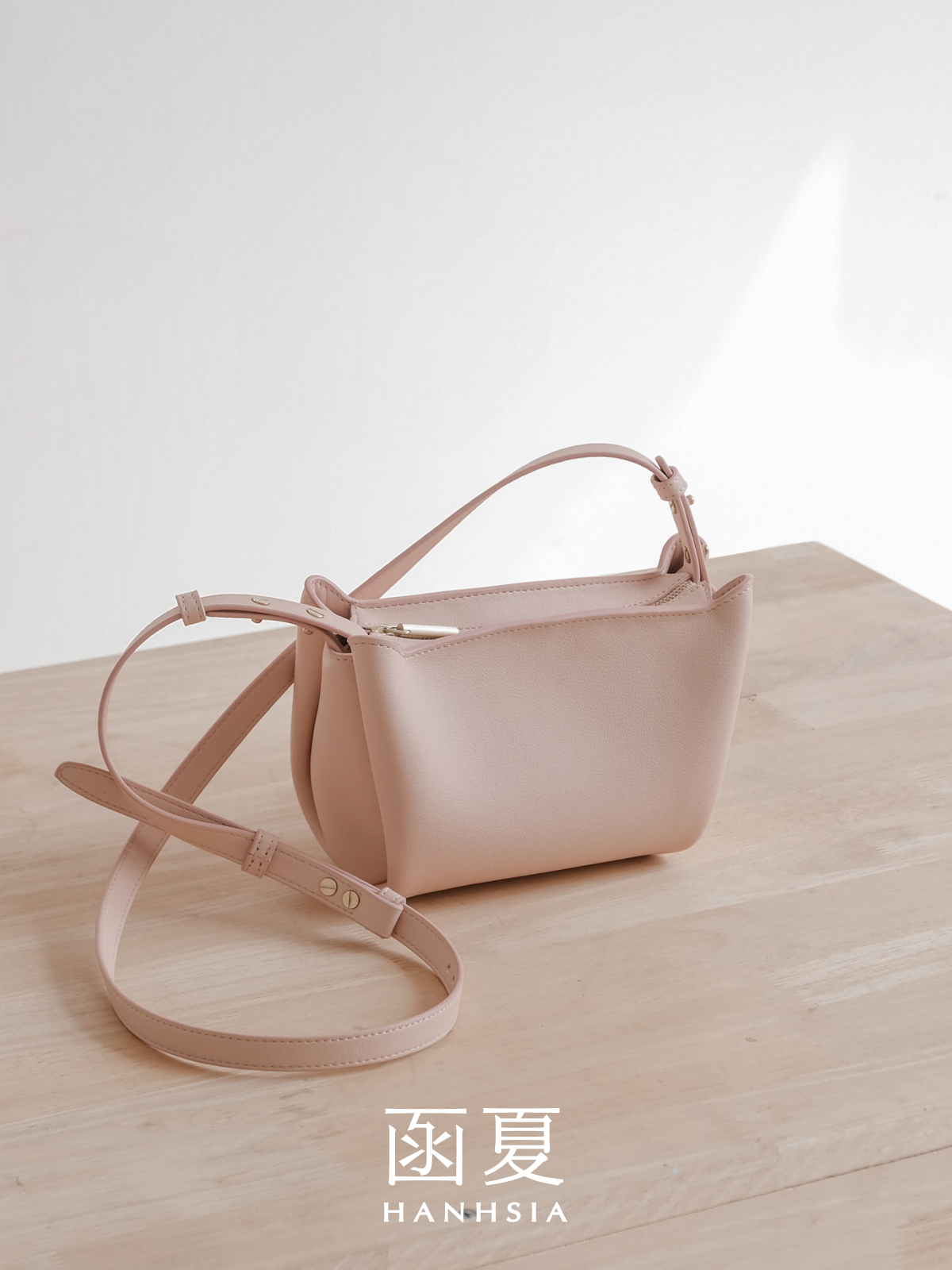 函夏手工小挎包静奢风