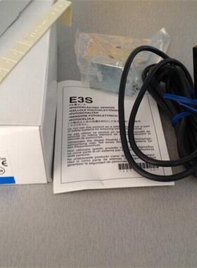 日本OMRON 光电传感器E3S-LS10XE4 全新原包装正品
