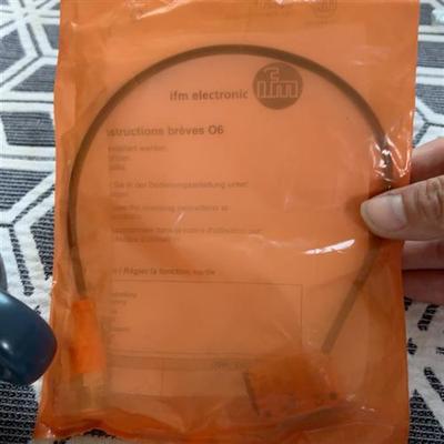 O6T201易福门传感器06T201