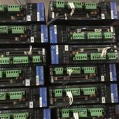 伺服驱动器RS1A03AAW RS1L03AAW AL成色好低价出售