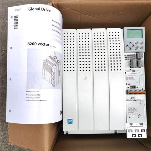 原装伦茨变频器8200 E82EV153K4B201  E82EV153-4B201 15KW 380V