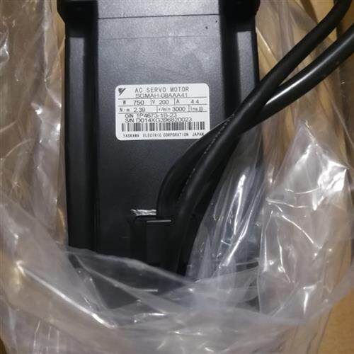 SGMPH-02AAA2B 电机 200W 现货供应 质保1年