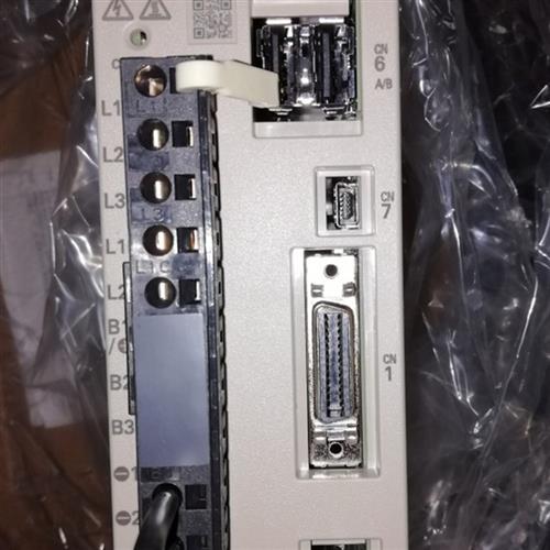 SGDS-02A15A原装驱动器 现货充足 质保1年