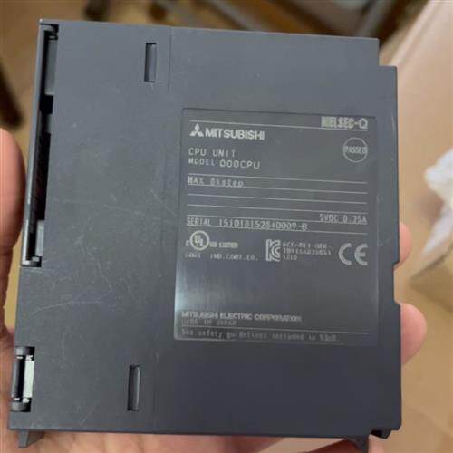 Q00CPU QX41. 三菱PLC模块