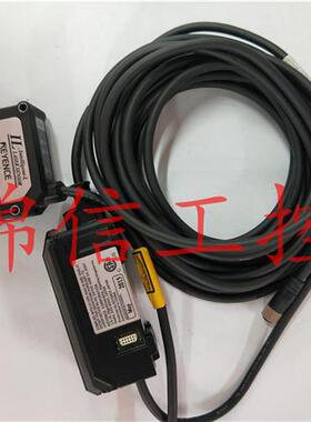 KEYENCE原装IL-100+ IL-1000 激光传感器9.5成新 配件齐全