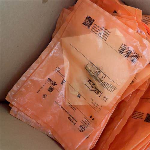 IFT203.  易福门传感器接近开关ift203ifm