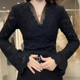 新款 女2025秋冬季 内搭气质显瘦上衣 打底衫 纯欲氛围感V领蕾丝长袖
