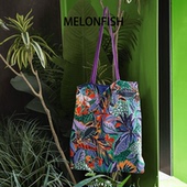 MELONFISH韩国进口彩色涂鸦花卉彩绘全棉印花时尚 面料透气帆布包