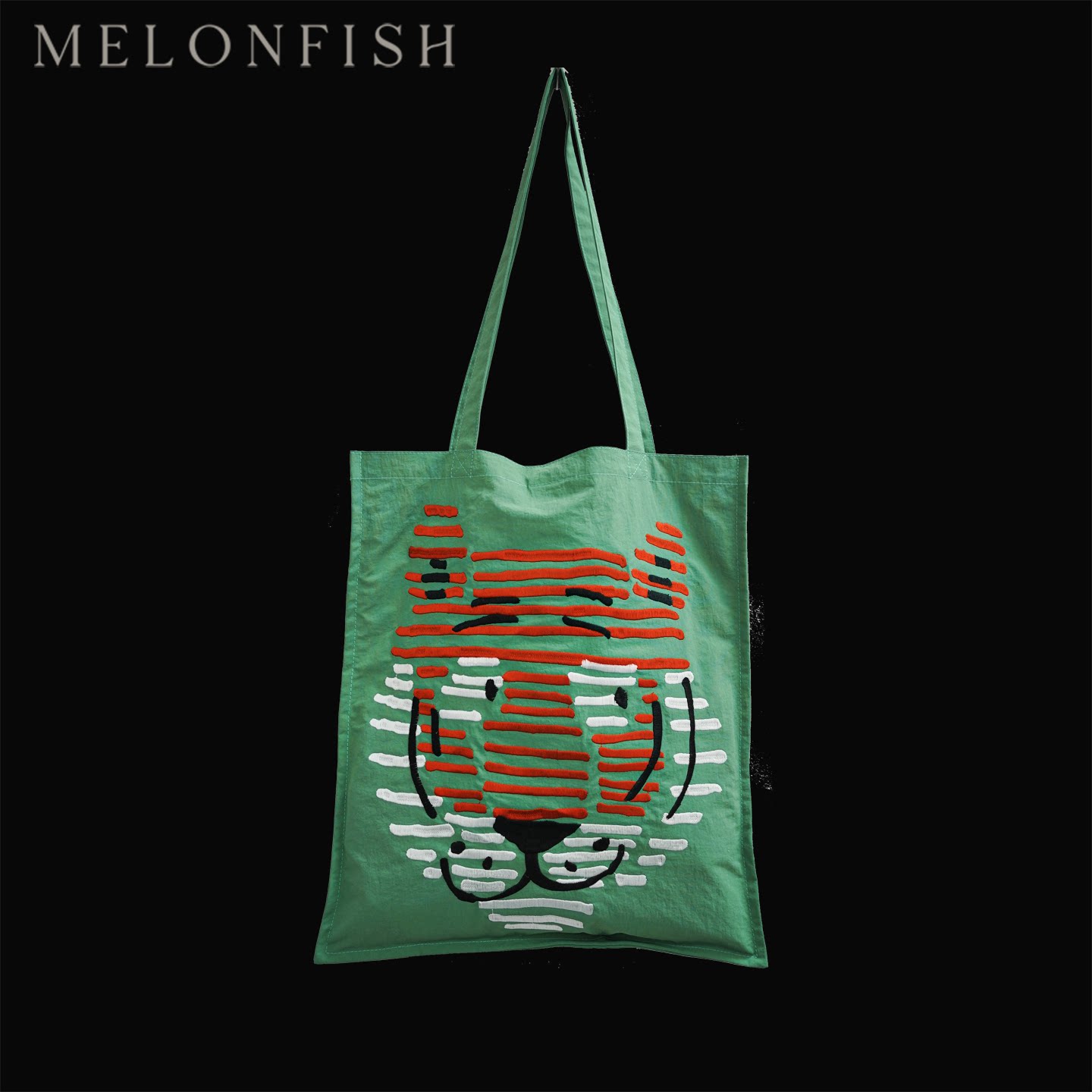 【艺术家合作款】MELONFISH春季新品刺绣进口尼龙单肩包电脑包