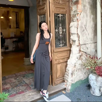 棉罗纹扭结U领吊带连衣裙