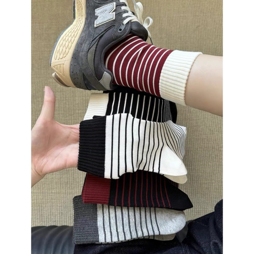 安可拉红袜子女中筒袜纯棉堆堆袜