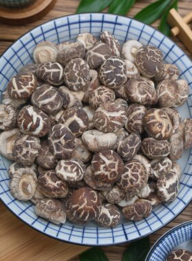 新货湖北房县小朵茶花菇干货500g肉厚冬菇剪脚无根香菇香菌土特产