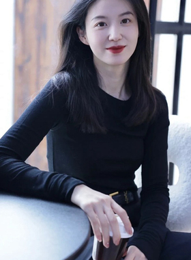 小喜家 2024年秋冬新款 Hanes x Karla万能百搭圆领套头羊绒上衣