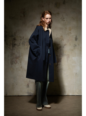 小喜家 国内现货 Hanes x Karlal 显瘦气质长款外套薄风衣外套