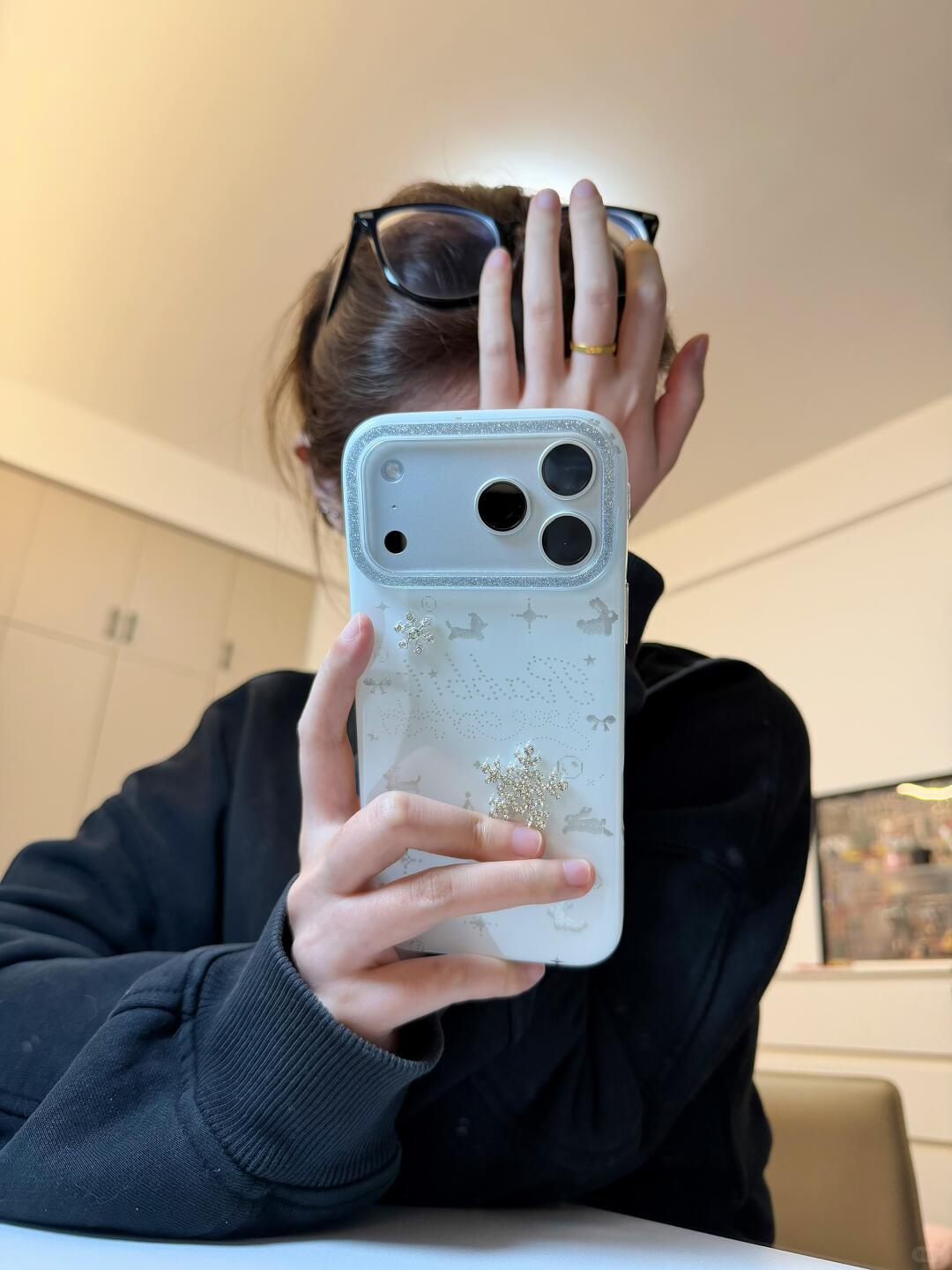 西多士细闪粉镂空圣诞树兔子立体钻雪花适用于iphone17promax苹果14手机壳15新款16pro女13硅胶17防摔套