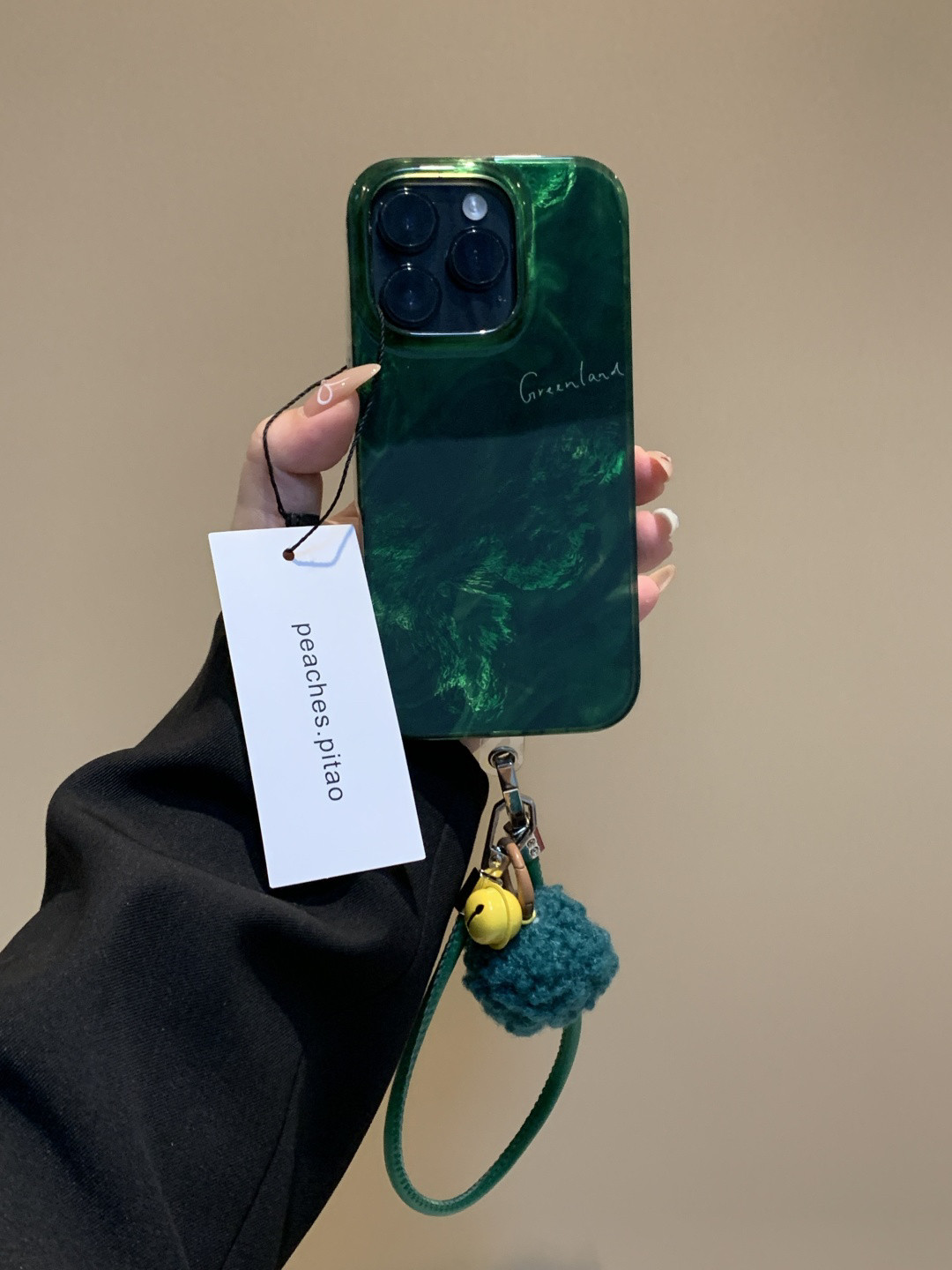 西多士ins高级感复古绿铃铛手拎绳适用iPhone16手机壳15promax苹果14/13防摔小众简约