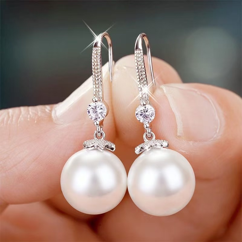 珠光宝气经典百搭流苏耳坠