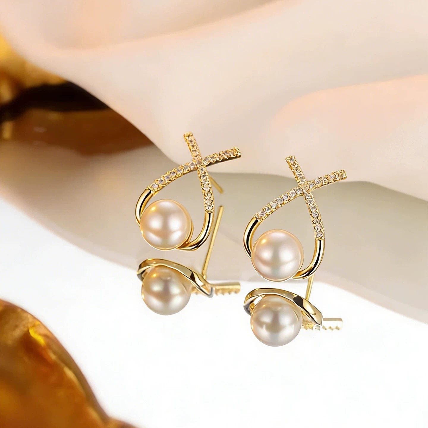 [浪漫鱼尾]2025秋冬爆款白月光珍珠耳钉小香风百搭时尚感耳环1231,饰品/流行首饰/时尚饰品新,耳环,淘宝优惠券,粉丝福利购,淘宝优惠卷