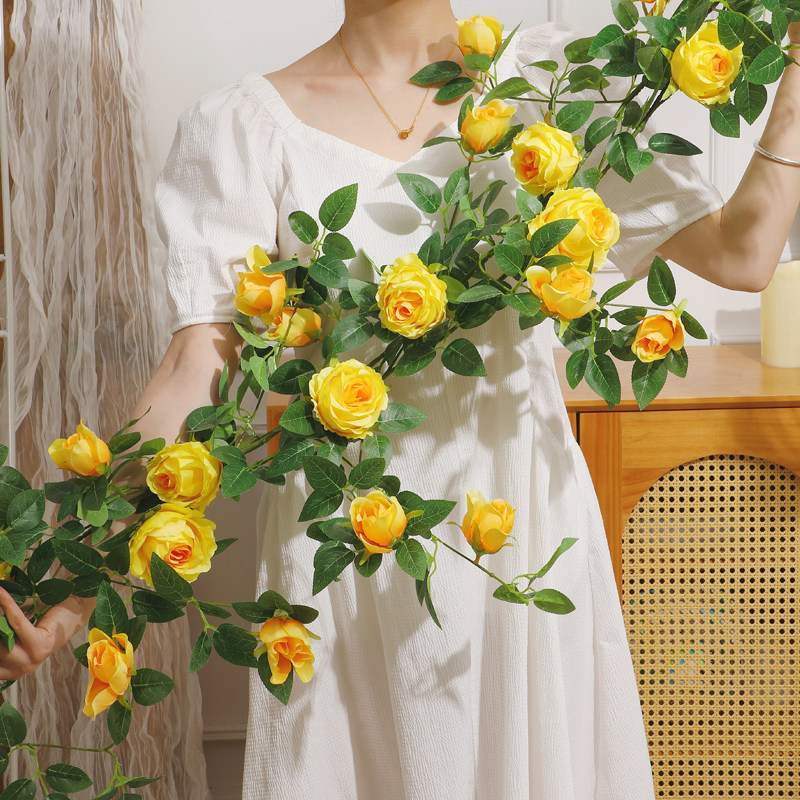 仿真玫瑰藤条遮挡装饰