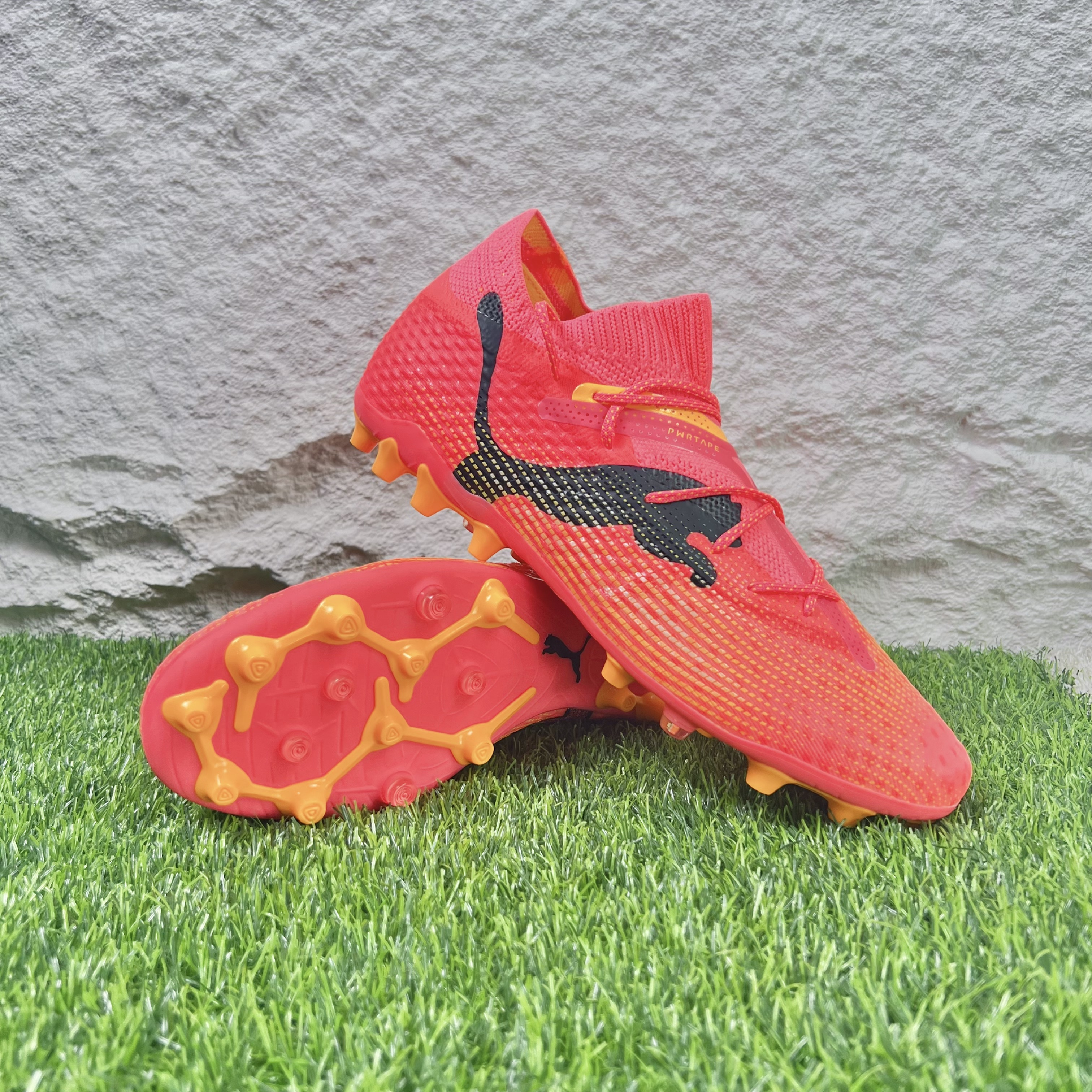 PUMA彪马FUTURE 7 ULTIMATE高端顶配mg短钉人造草足球鞋 107703