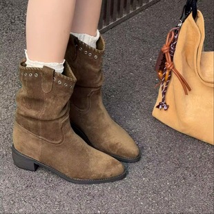 2025新款 中筒靴 秋冬复古堆堆靴短靴女增高骑士靴尖头绒面铆钉时装