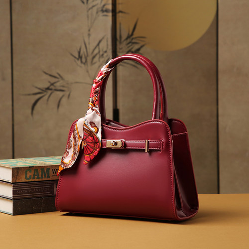 厂家直销免费试用真皮质感手提包