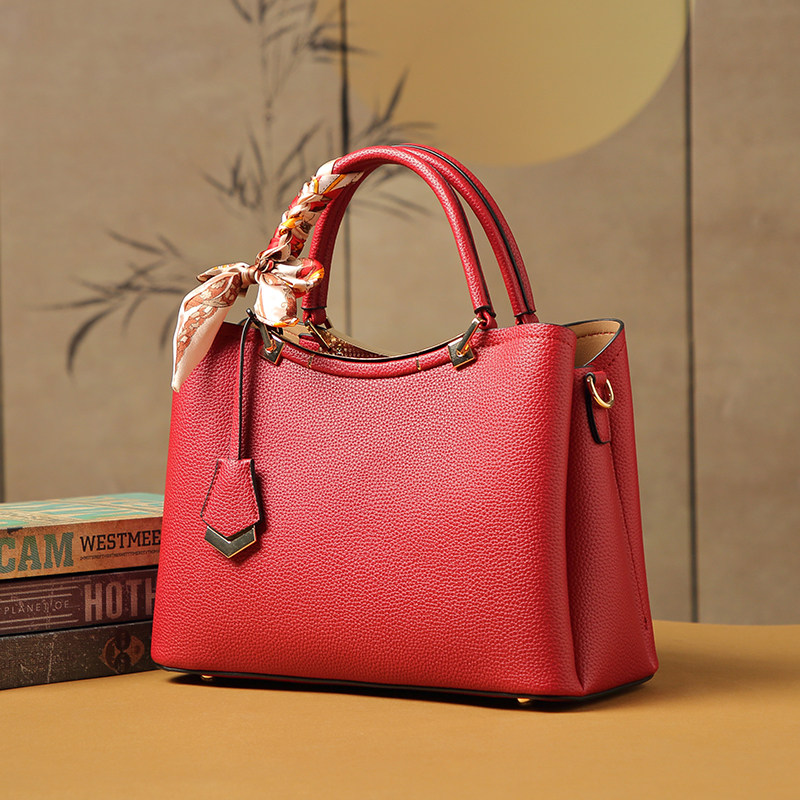 红色包包女高级感小众新娘结婚包送妈妈礼物手提包日常可用斜挎包