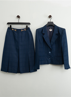 38码 意大利制 CEL1NE 宝蓝色 暗格纹 天然贝母扣 真丝西装+半裙