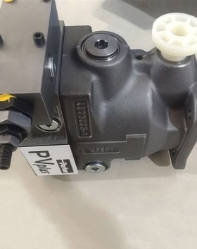 派克柱塞泵PV028R1K1T1NMMC液压泵PV016R9K1T1NMMCK0075油压马达