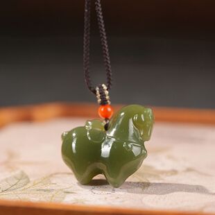 和田玉小马吊坠.新疆和田玉小马挂件.天然和田玉唐马玉坠