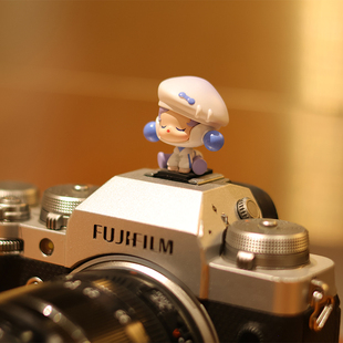 上海限定SP坐姿萌粒相机热靴盖富士XT50XS20XM佳能R50索尼康zve10