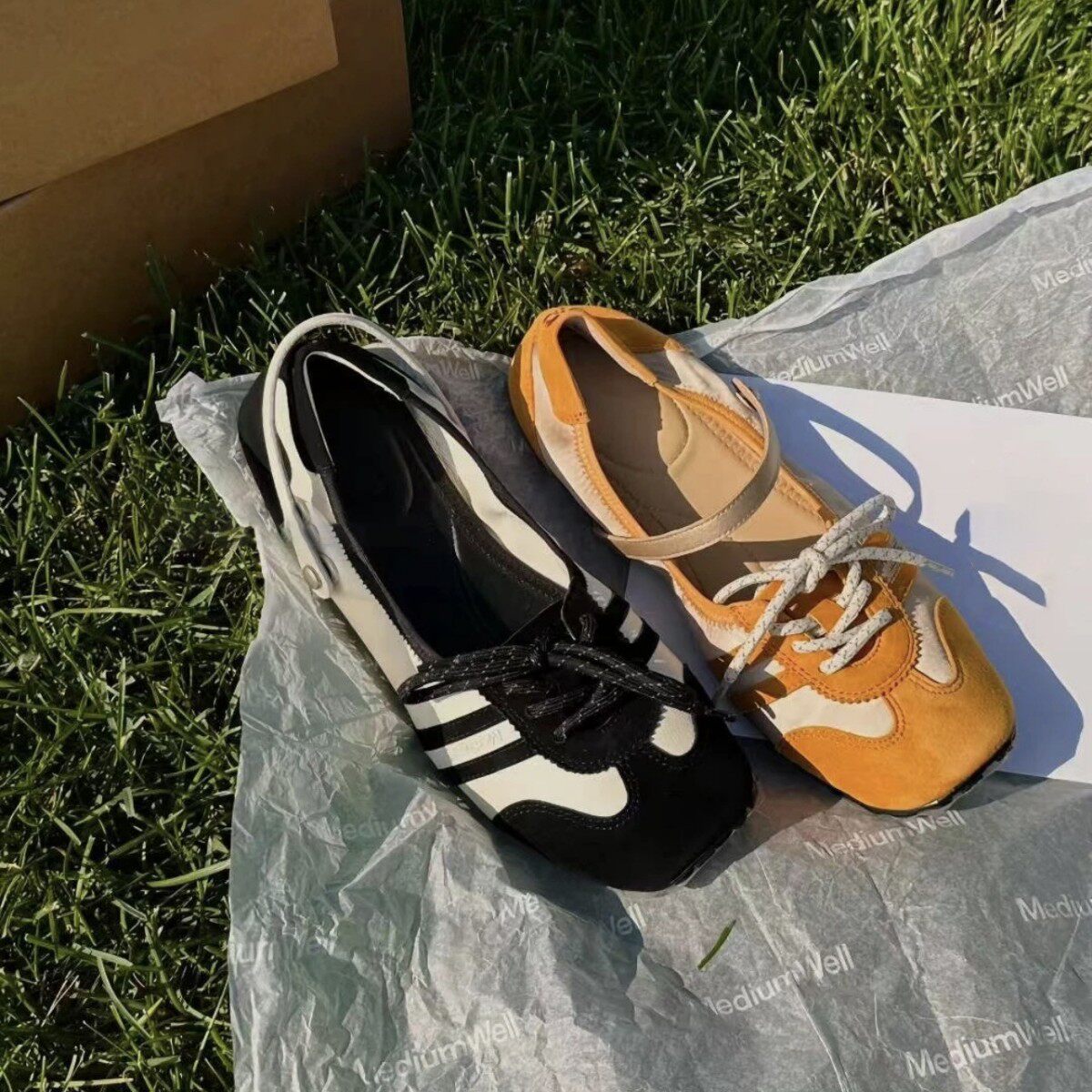 夏季新品羊皮方头复古拼色浅口芭蕾舞鞋2026新款休闲运动风德训鞋