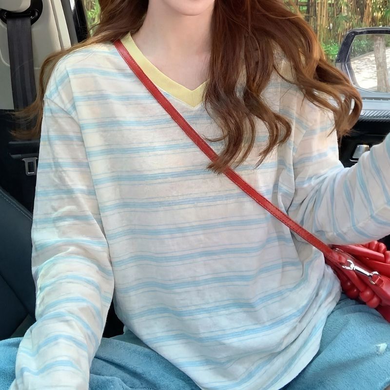 大码韩系撞色条纹V领长袖T恤女春夏季百搭防晒罩衫显瘦上衣外搭薄