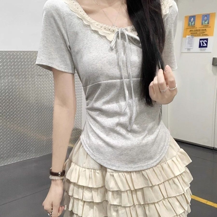大码微胖蕾丝短袖T恤女夏季新款胖MM遮肉显瘦体恤百搭设计感上衣