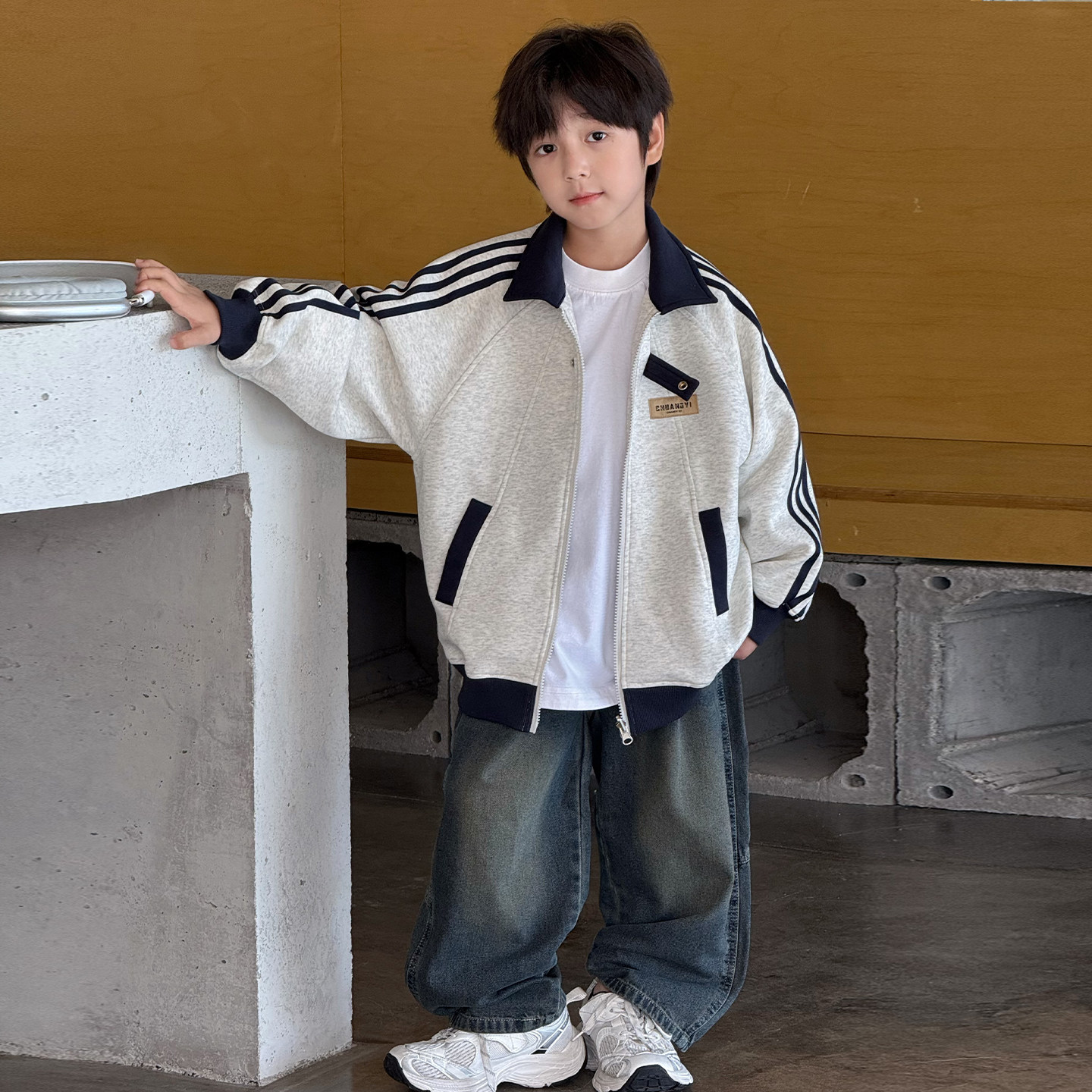 男童开衫卫衣外套男生春秋款儿童2026新款帅气休闲棒球服工装夹克
