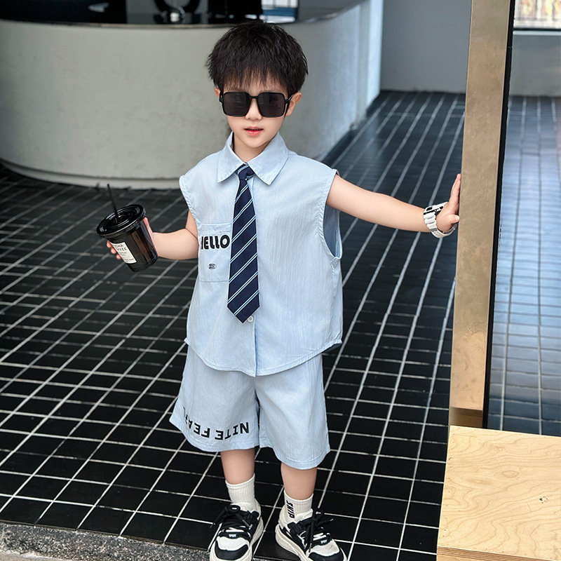 男童夏装套装2026新款儿童夏季韩版无袖衬衫痞帅男宝宝炸街衣服潮
