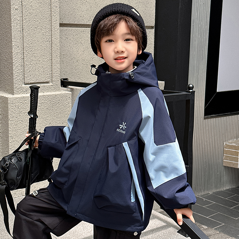 儿童冲锋衣男童外套2025新款三合一可拆卸摇粒绒春秋款防风户外服