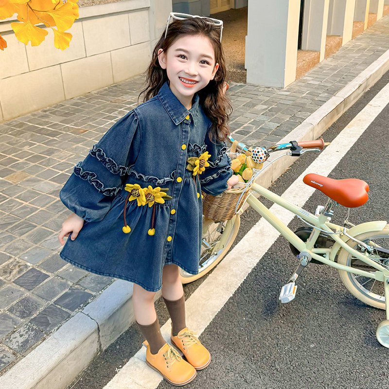 女童牛仔裙春秋季2026新款儿童韩版洋气女宝宝向日葵时尚连衣裙潮