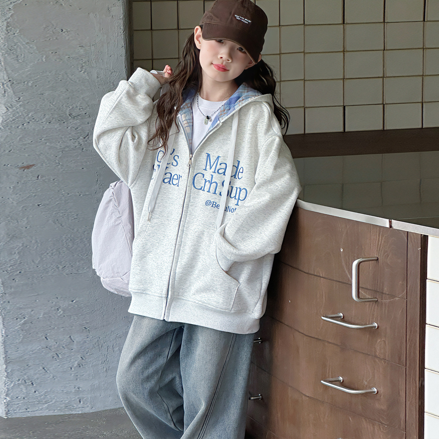 女童春秋装外套2026新款10岁小女孩连帽灰色卫衣开衫13宽松棒球服