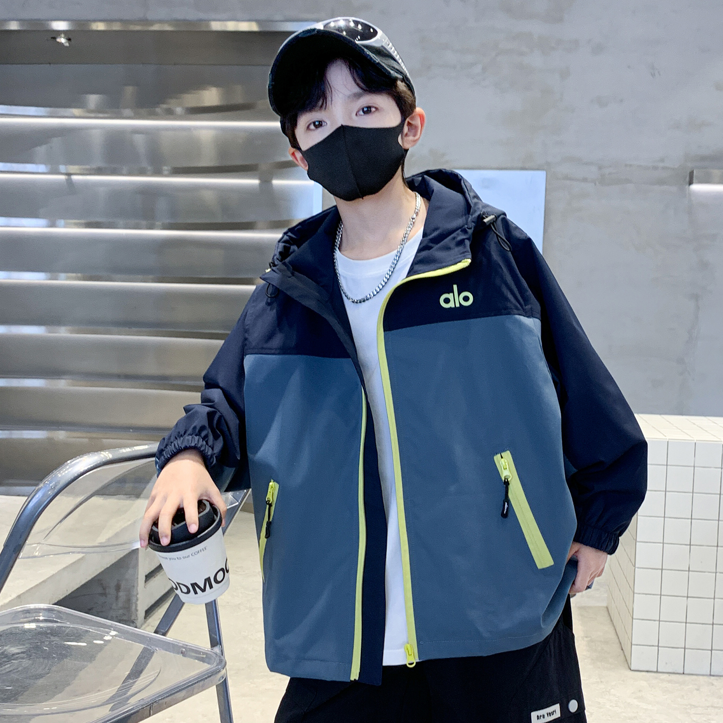 儿童装男童夹棉外套2025新款秋冬款加厚男孩冬季冲锋衣大童派克服